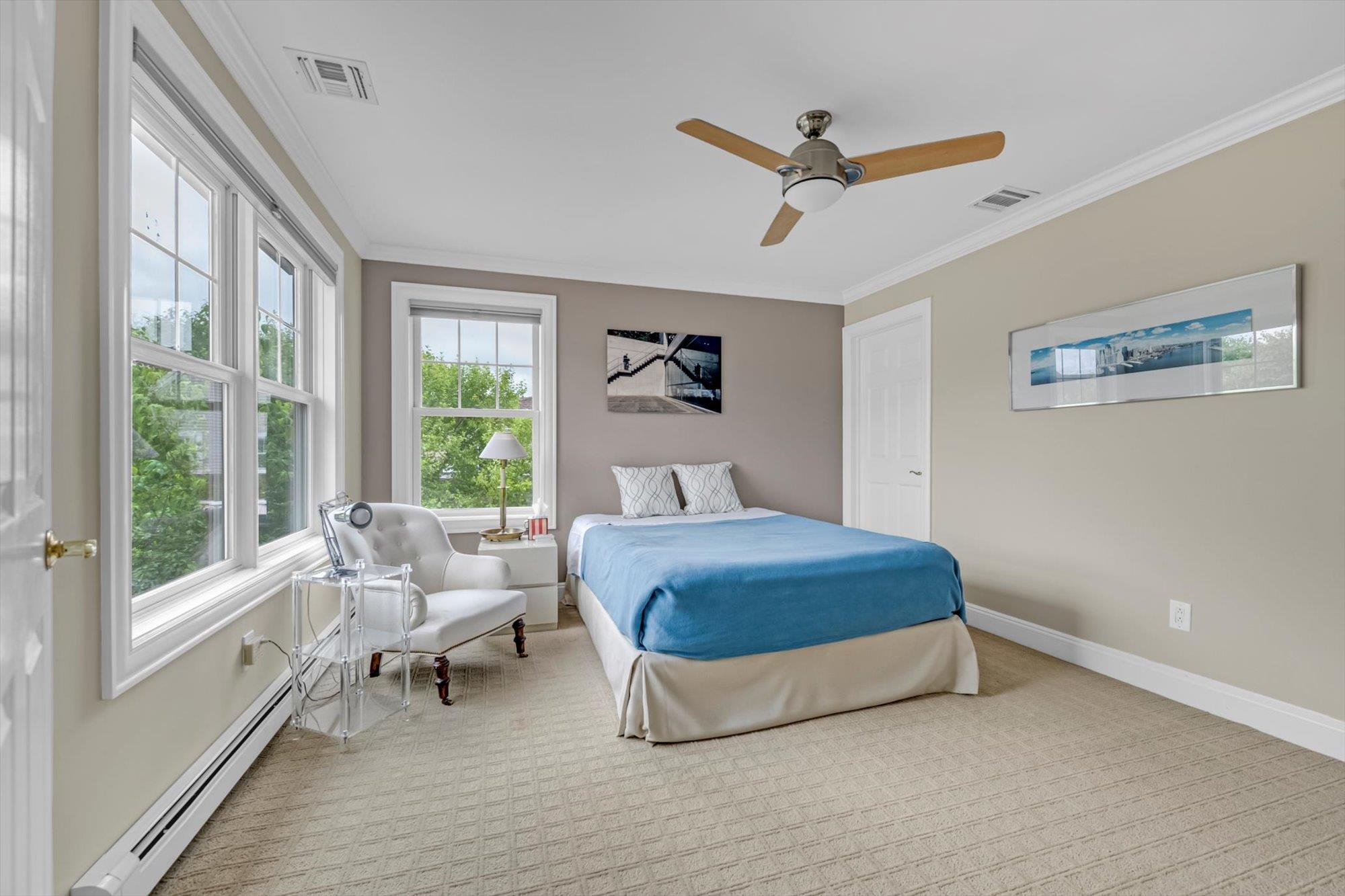 155 Eagle Crest, Port Washington, NY 11050