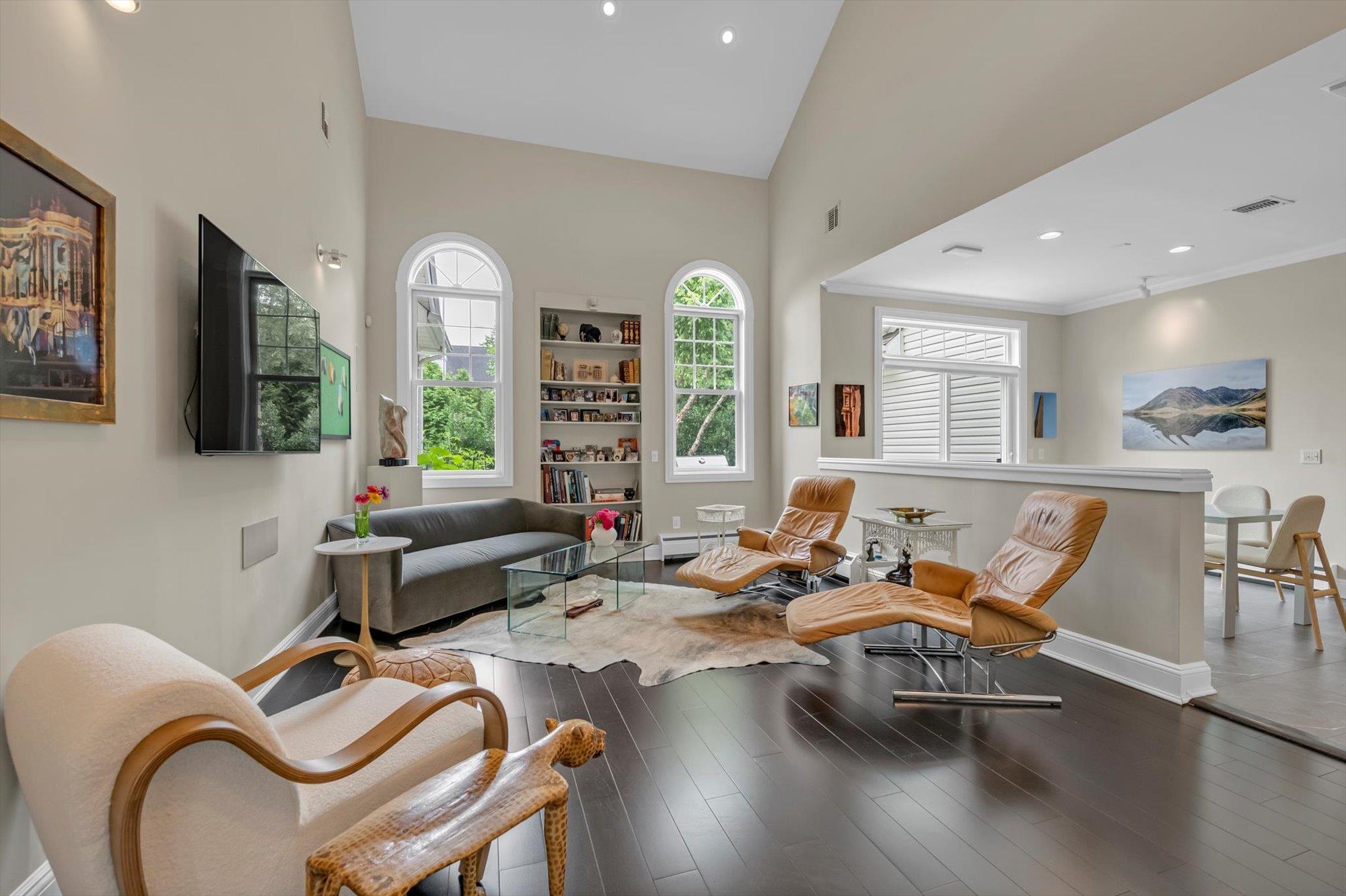 155 Eagle Crest, Port Washington, NY 11050