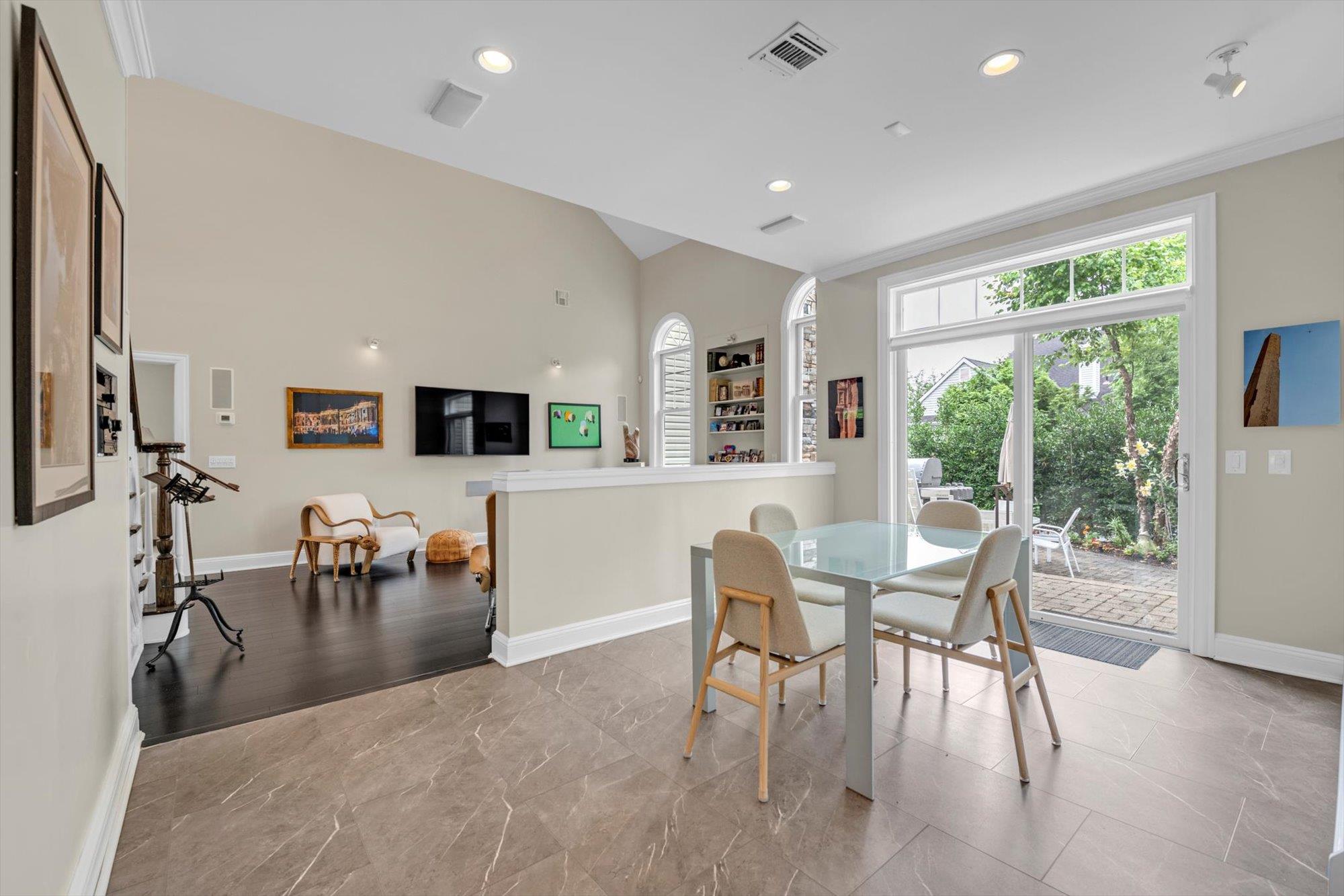 155 Eagle Crest, Port Washington, NY 11050