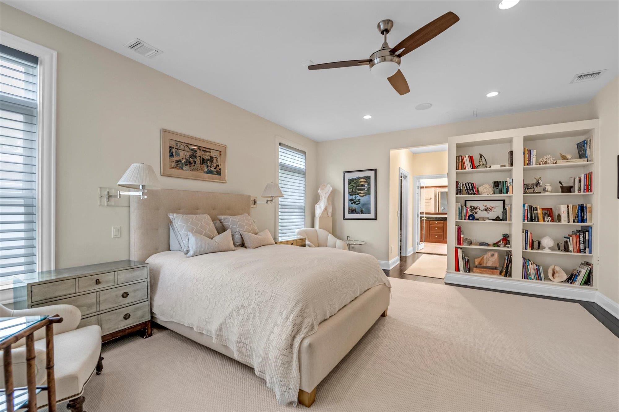 155 Eagle Crest, Port Washington, NY 11050