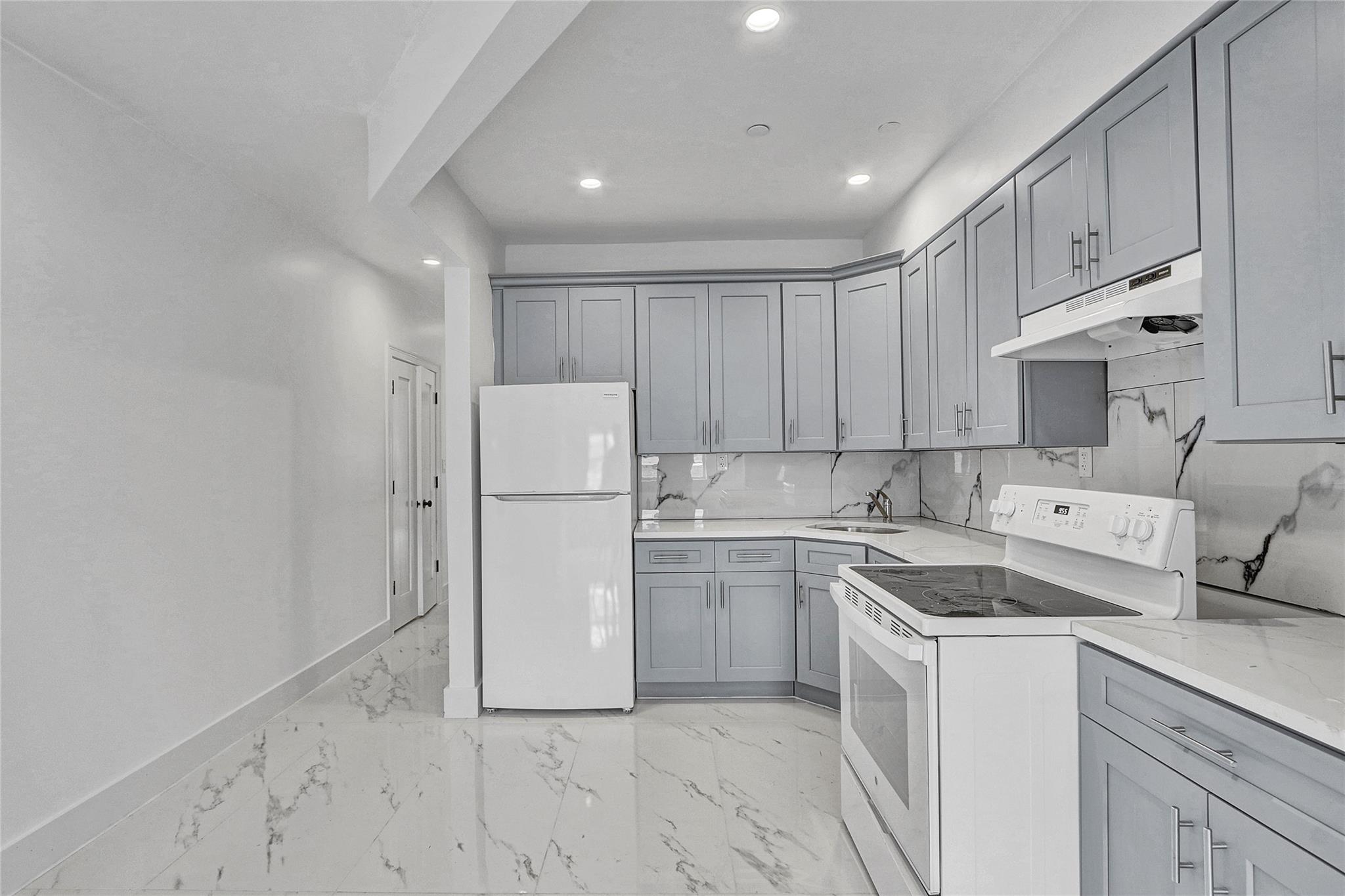 139-22 95 Avenue, Jamaica, NY 11435