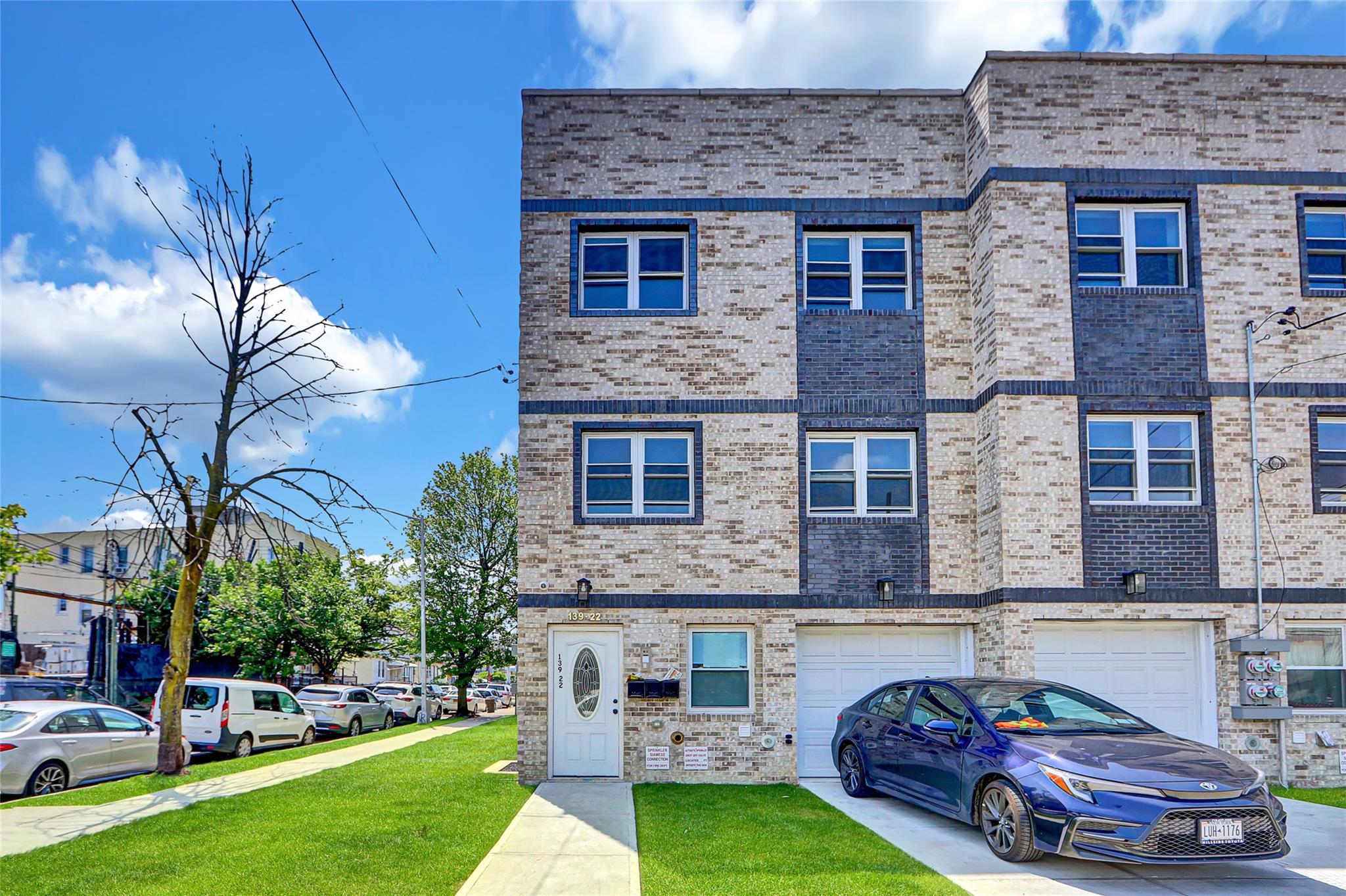 139-22 95 Avenue, Jamaica, NY 11435