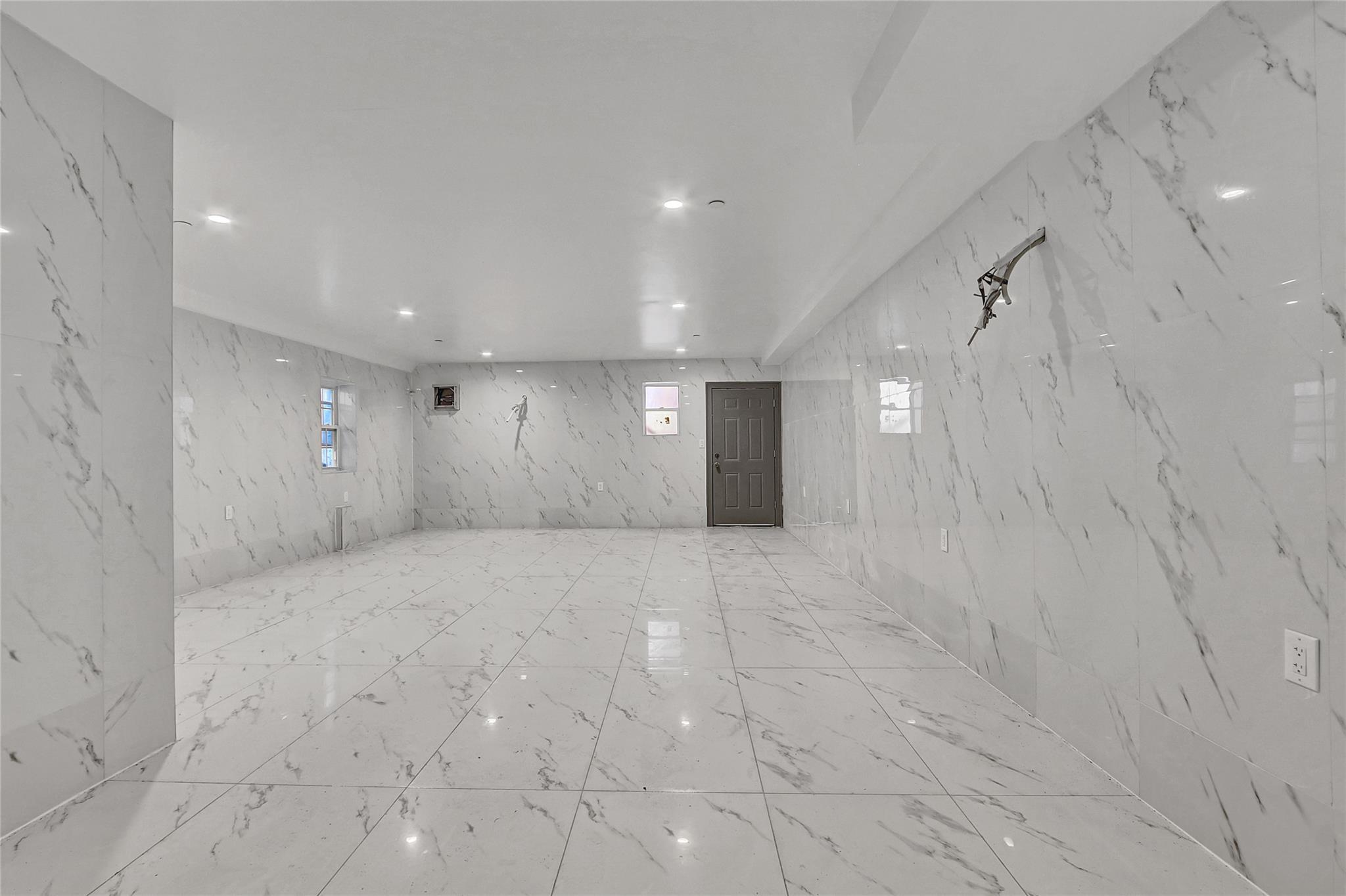 139-22 95 Avenue, Jamaica, NY 11435