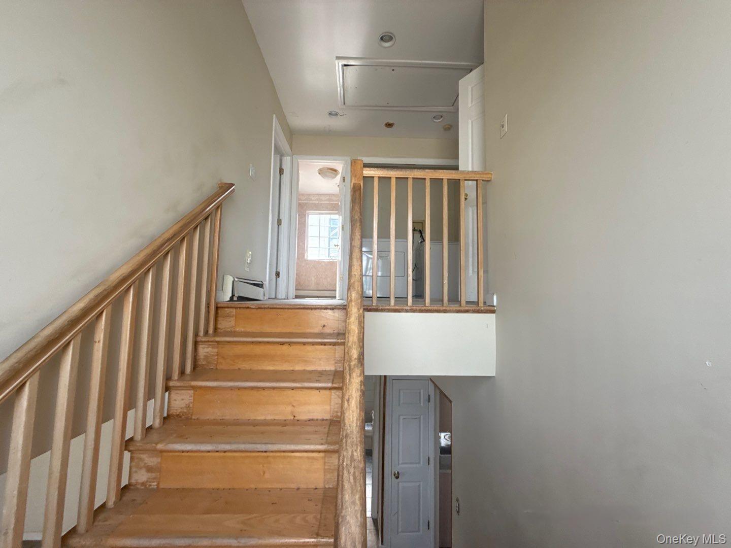 5 E Court, East Rockaway, NY 11518