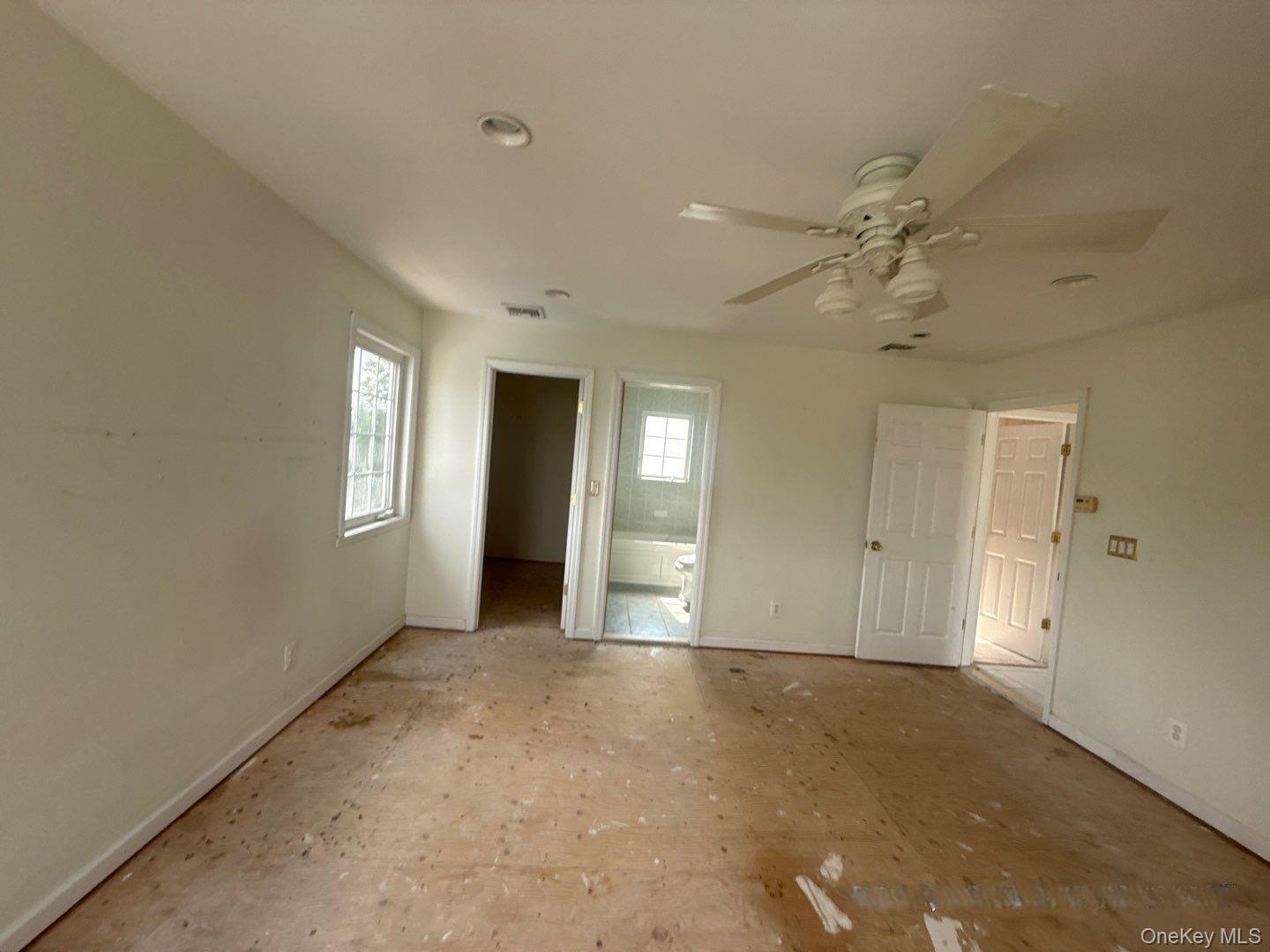 5 E Court, East Rockaway, NY 11518