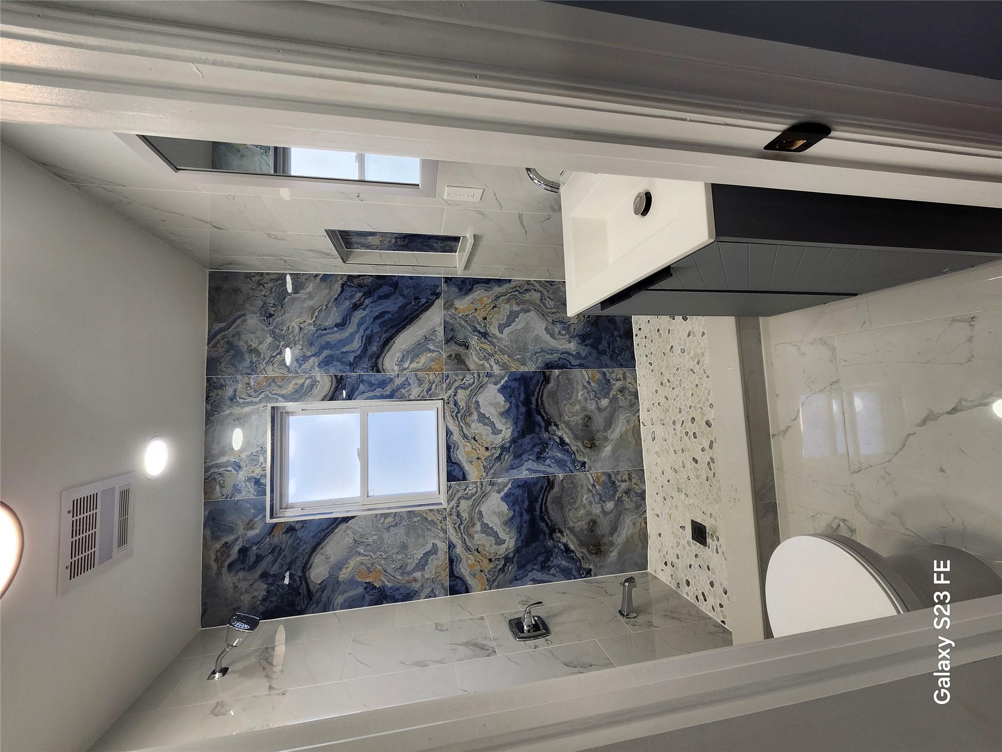 10209 87th Avenue, Richmond Hill, NY 11418