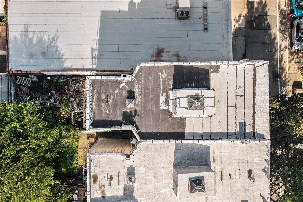 125 Freeman Street, Brooklyn, NY 11222