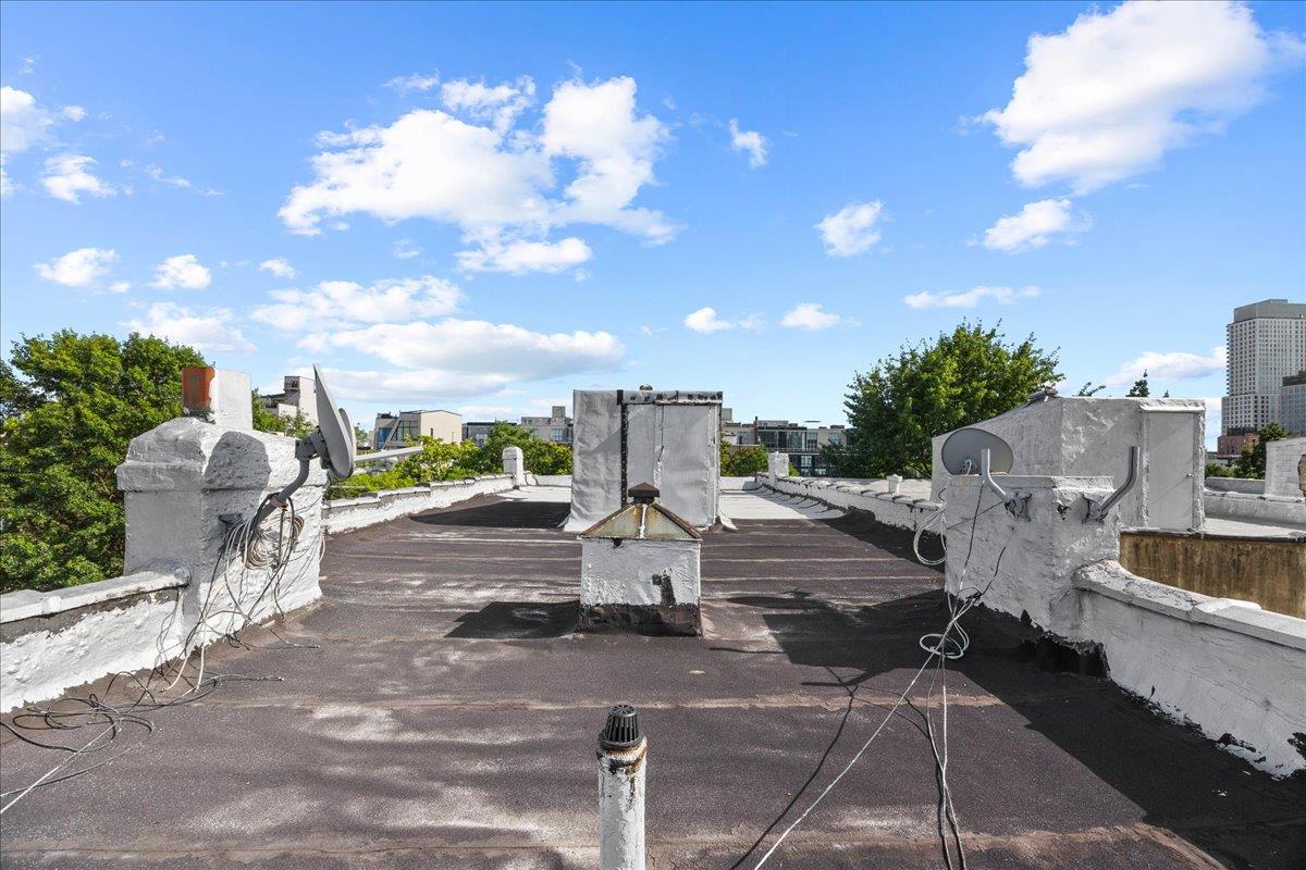 125 Freeman Street, Brooklyn, NY 11222