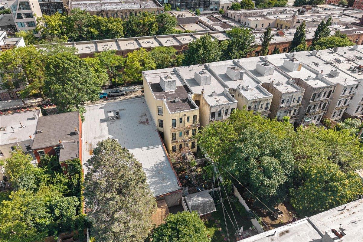 125 Freeman Street, Brooklyn, NY 11222