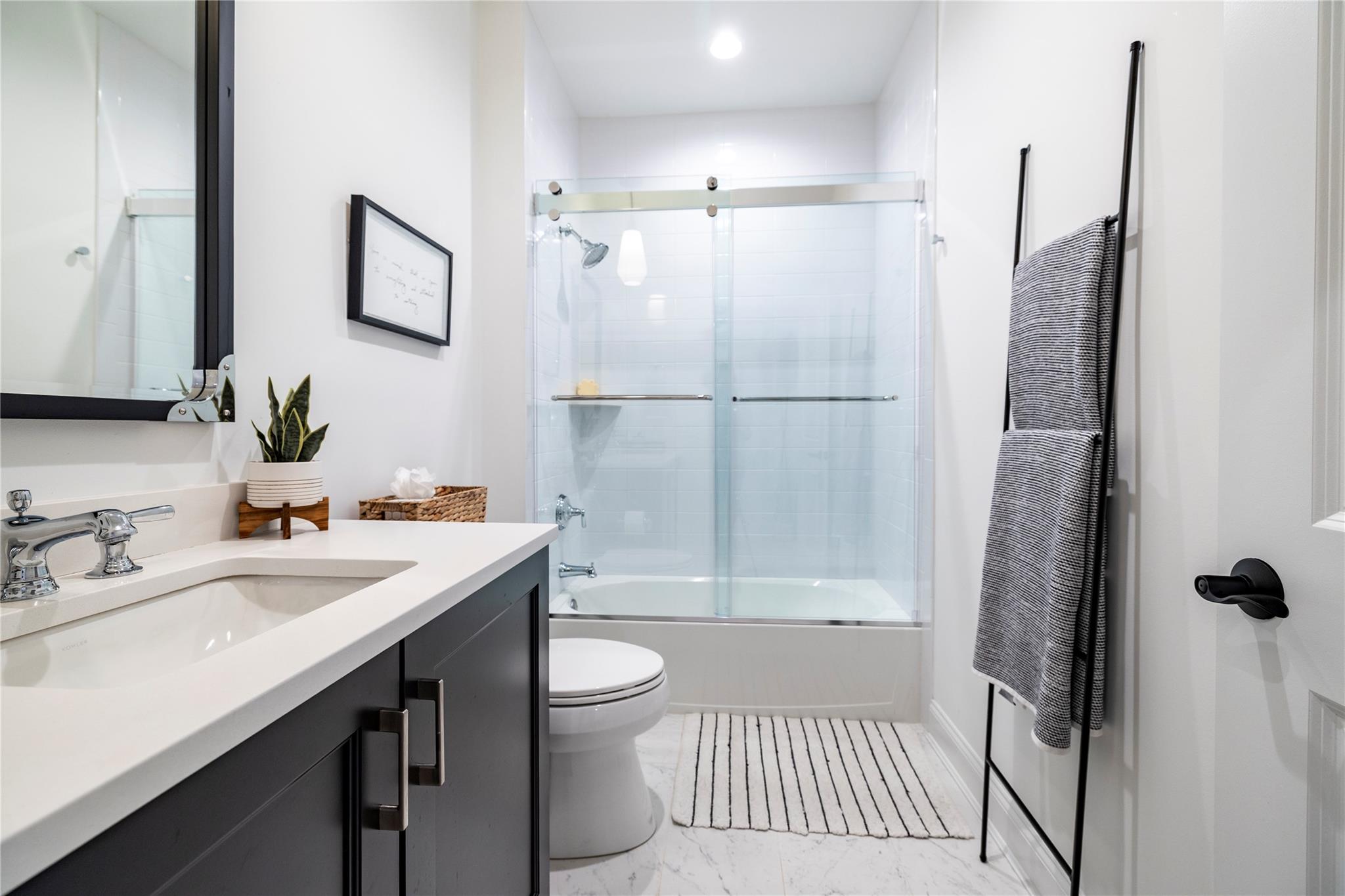 201 Belmont Circle # 201, Yaphank, NY 11980