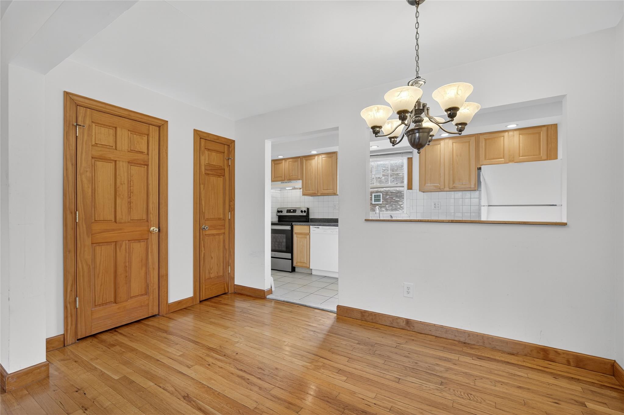 136 N Chestnut Street # 11B, New Paltz, NY 12561