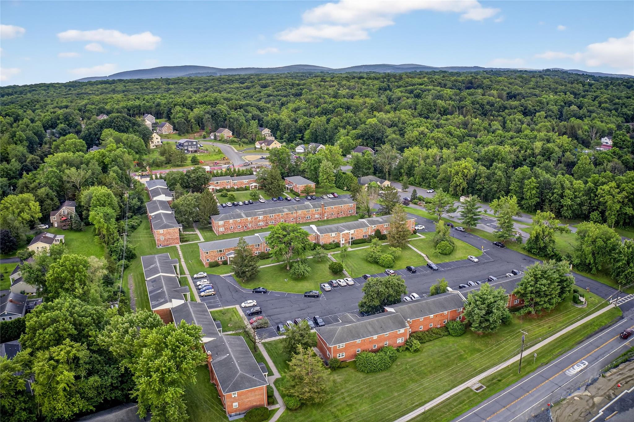 136 N Chestnut Street # 11B, New Paltz, NY 12561