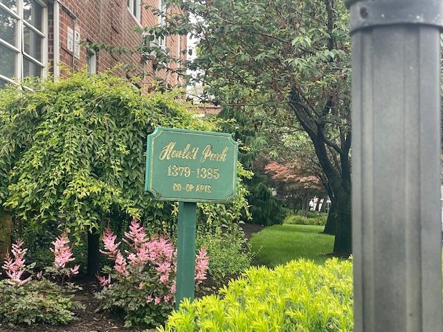 1385 Broadway # A31, Hewlett, NY 11557