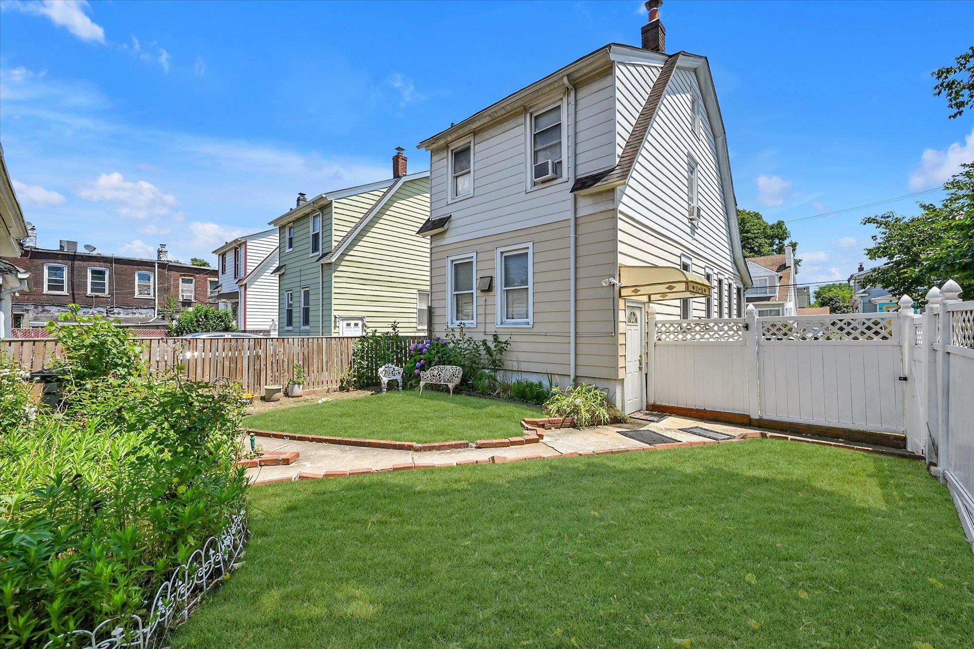 102-20 218th Place, Queens Village, NY 11429