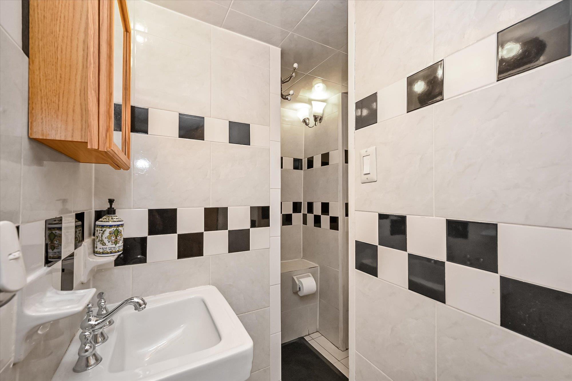 102-20 218th Place, Queens Village, NY 11429