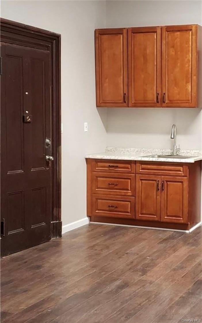 12 Washington Street # 1R, Middletown, NY 10940