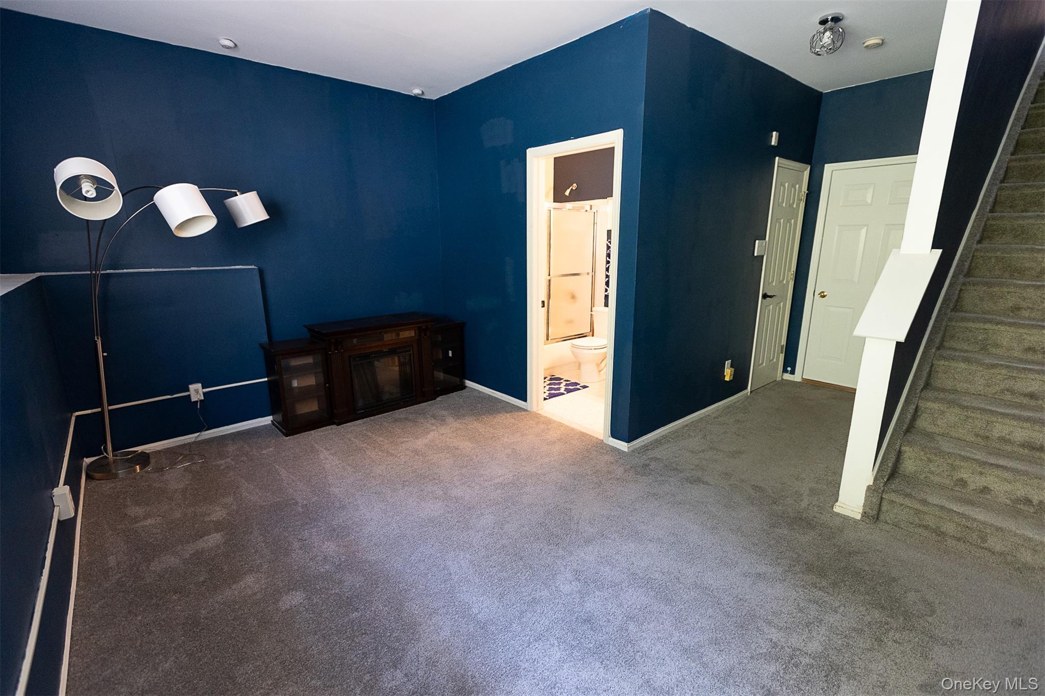 16 Willow Drive, Nanuet, NY 10954