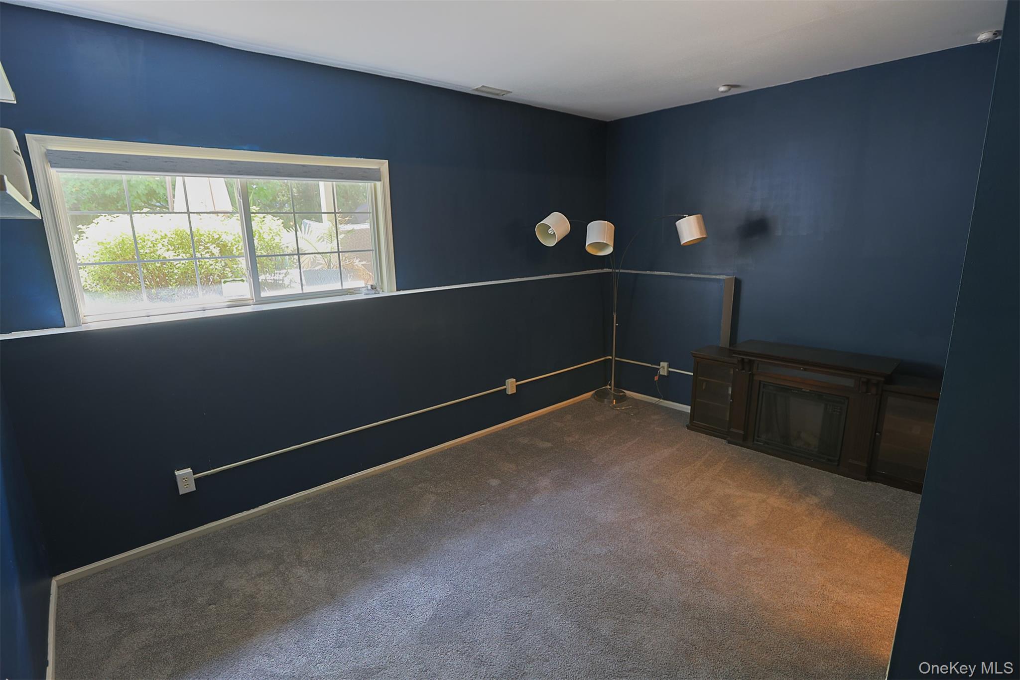 16 Willow Drive, Nanuet, NY 10954