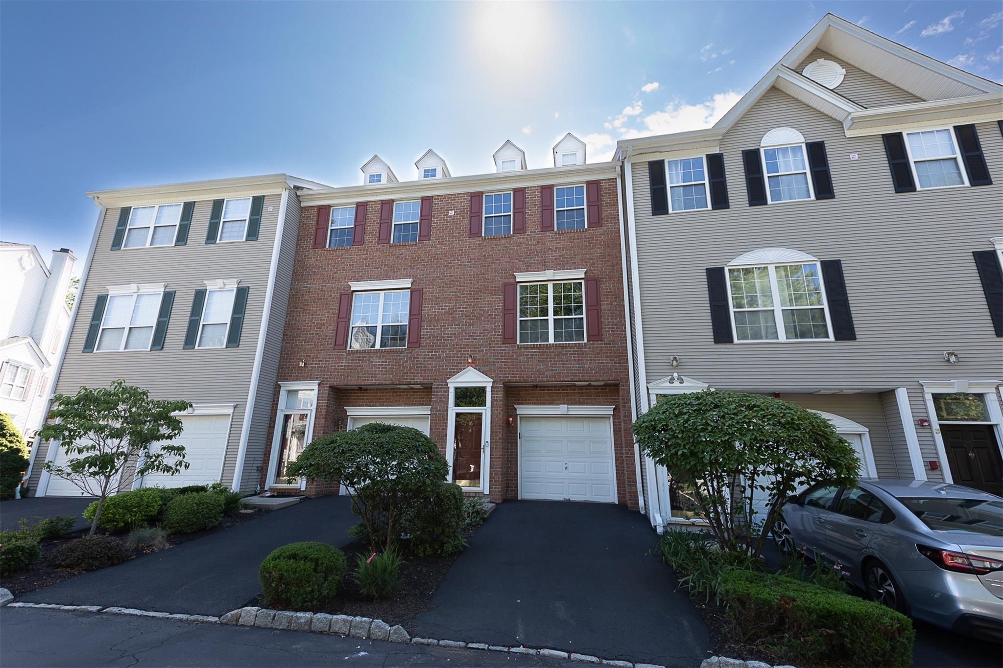 16 Willow Drive, Nanuet, NY 10954