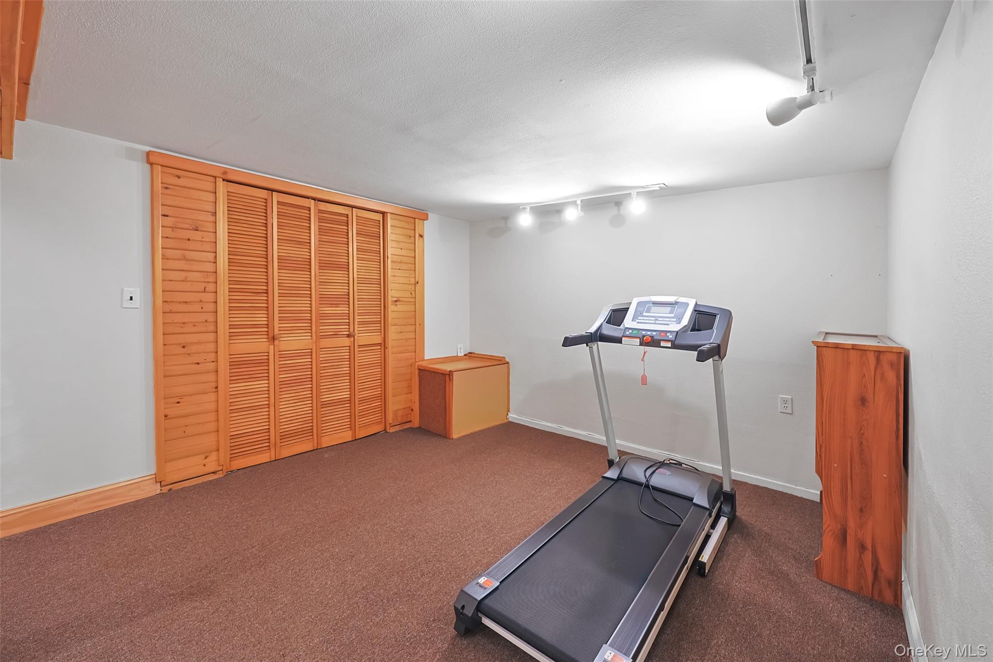 1815 Maurice Avenue, East Meadow, NY 11554