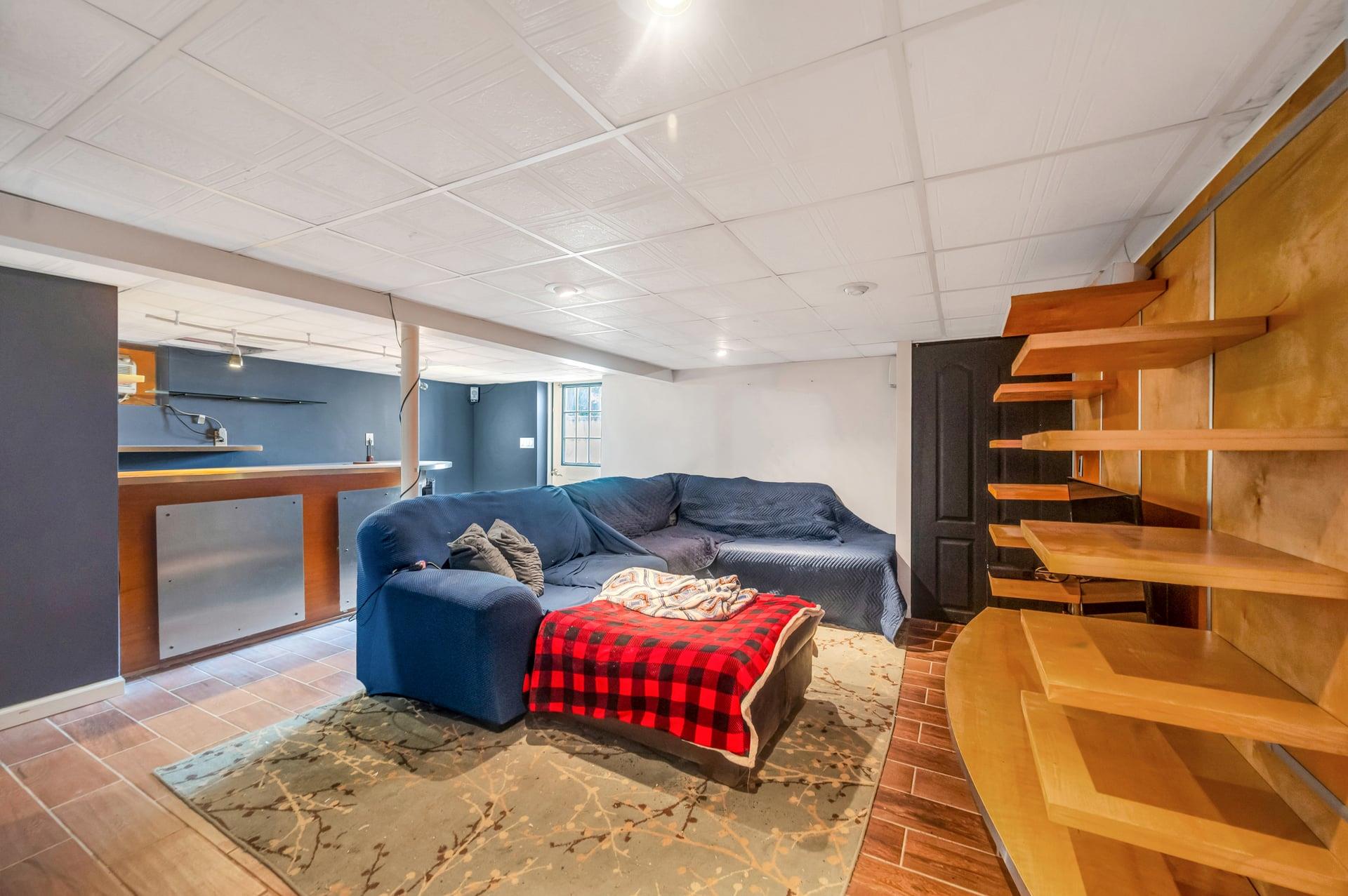 8 Brenner Road, Coram, NY 11727