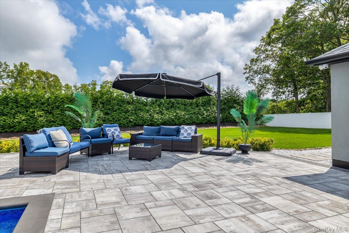 154 Mac Arthur Boulevard, Hauppauge, NY 11788