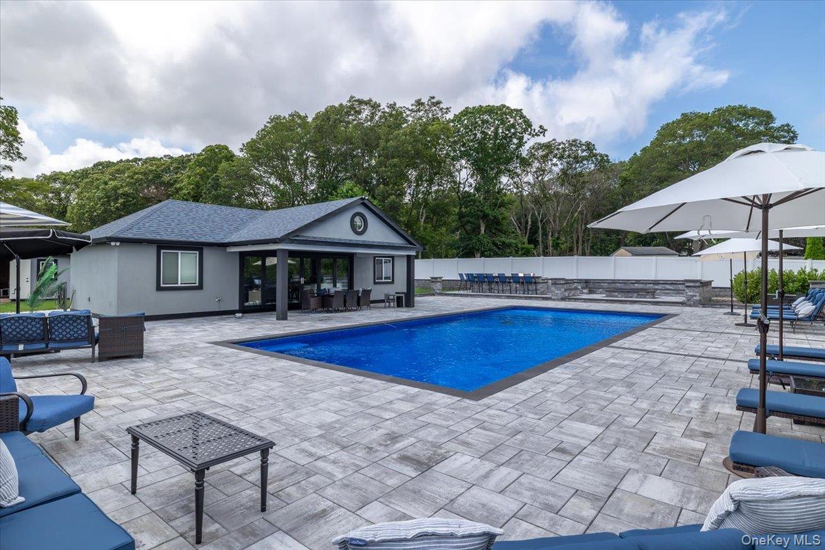 154 Mac Arthur Boulevard, Hauppauge, NY 11788