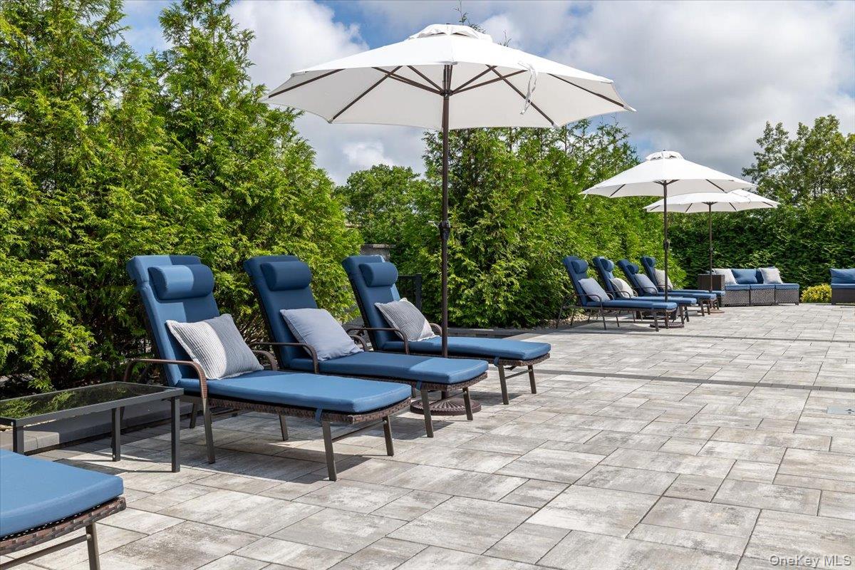 154 Mac Arthur Boulevard, Hauppauge, NY 11788