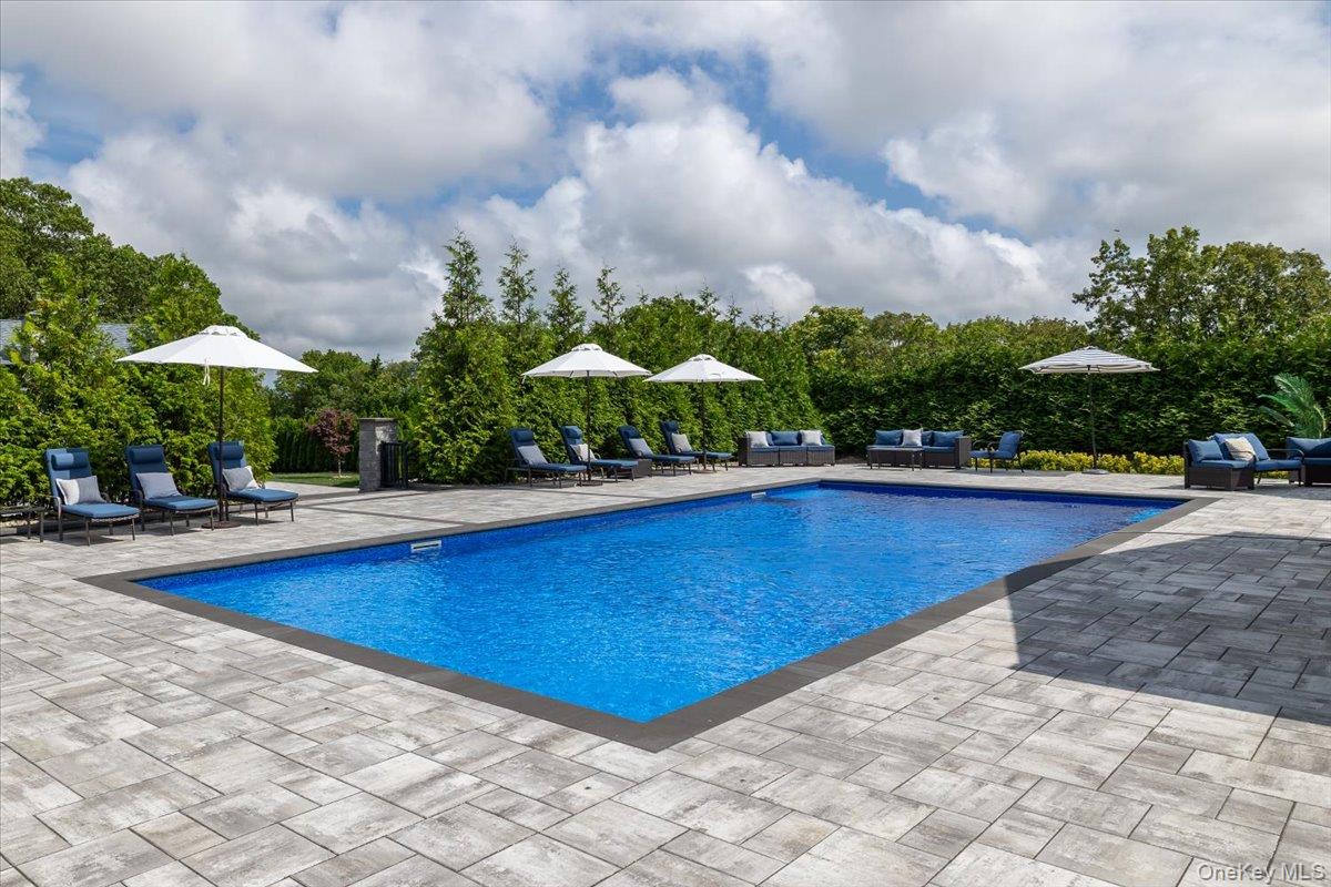 154 Mac Arthur Boulevard, Hauppauge, NY 11788