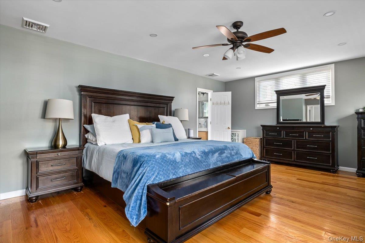 154 Mac Arthur Boulevard, Hauppauge, NY 11788