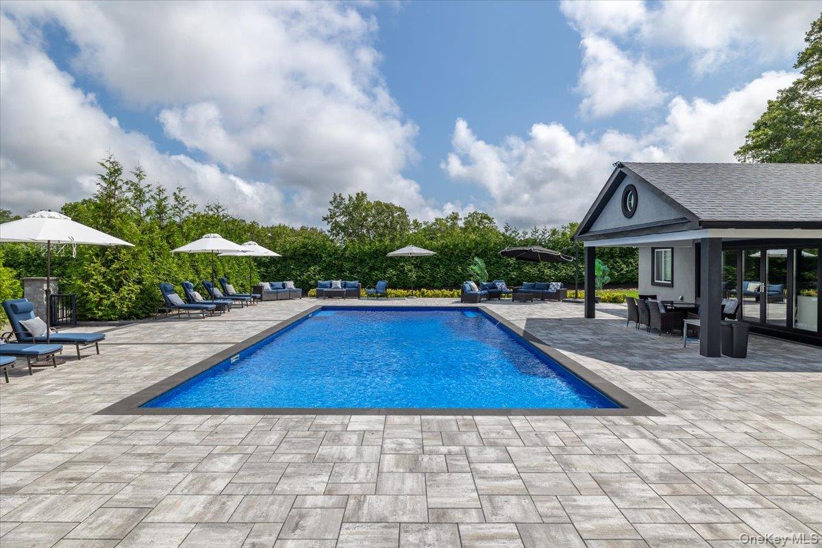 154 Mac Arthur Boulevard, Hauppauge, NY 11788