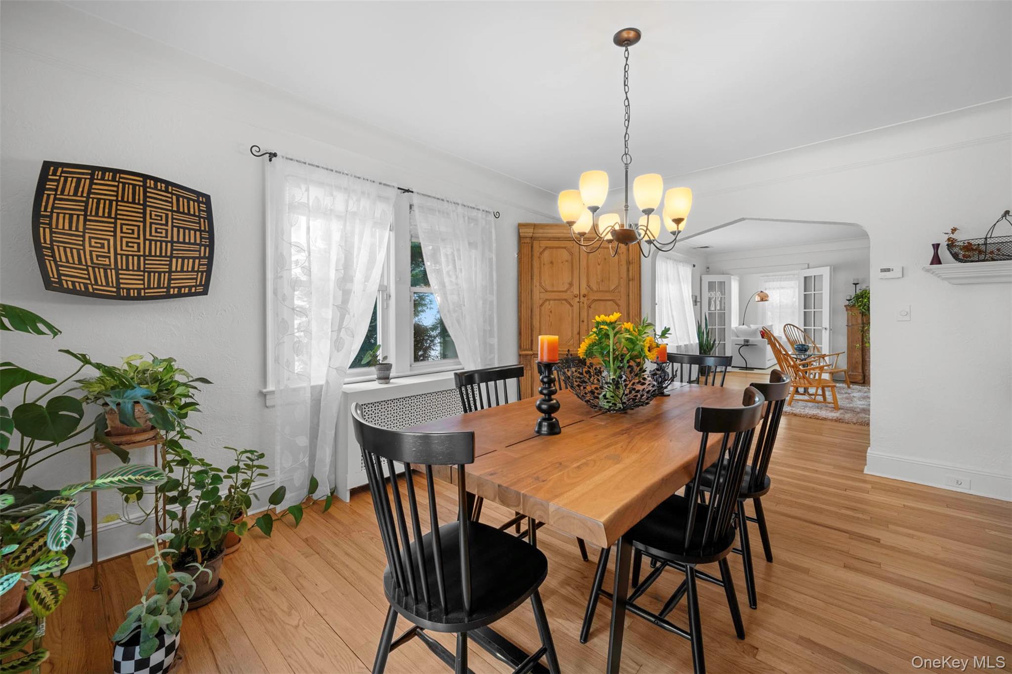 254-06 W End Drive, Great Neck, NY 11020