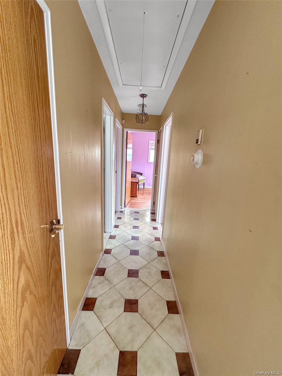 57 S Crescent Drive, Farmingdale, NY 11735