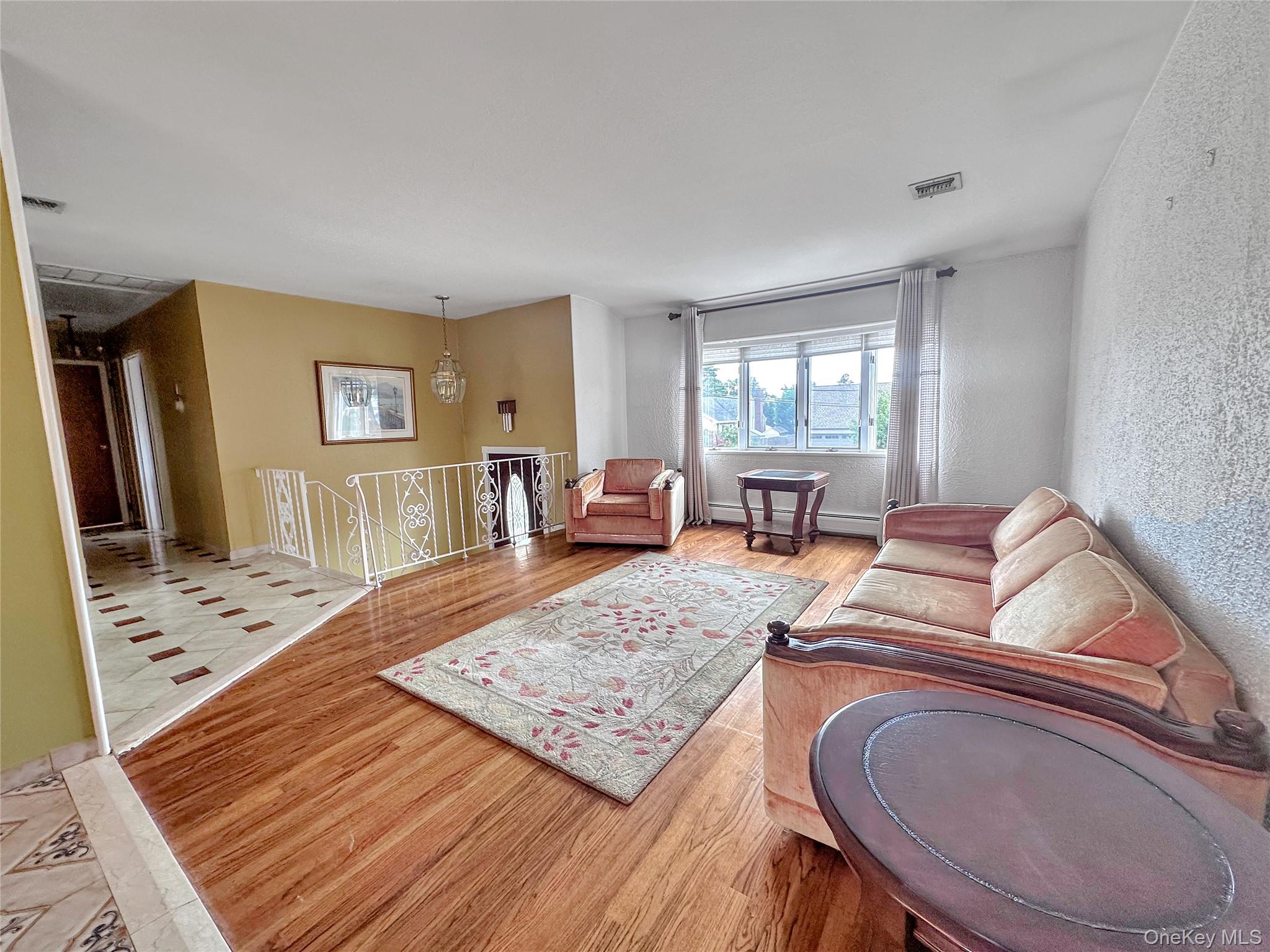 57 S Crescent Drive, Farmingdale, NY 11735