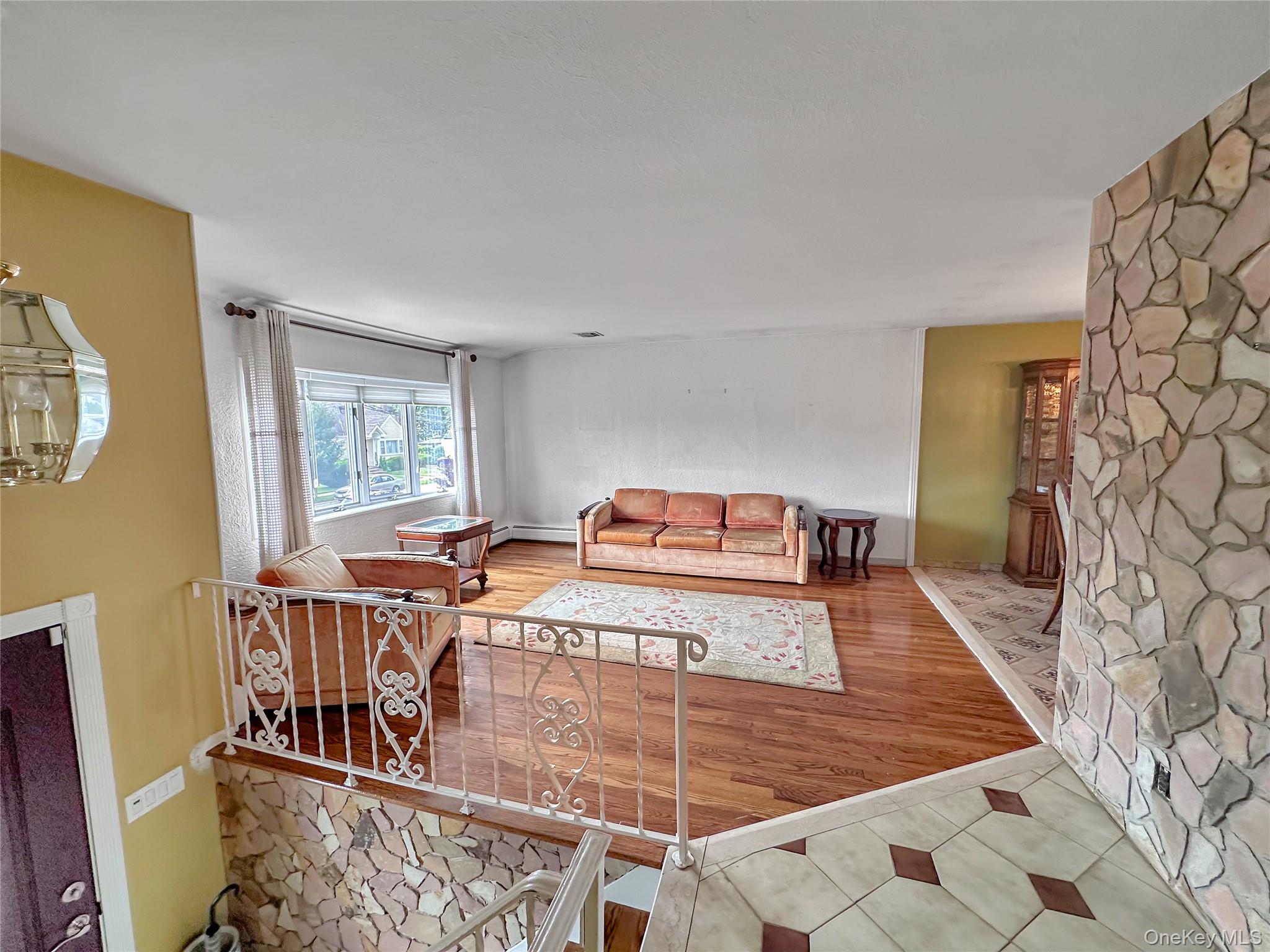 57 S Crescent Drive, Farmingdale, NY 11735