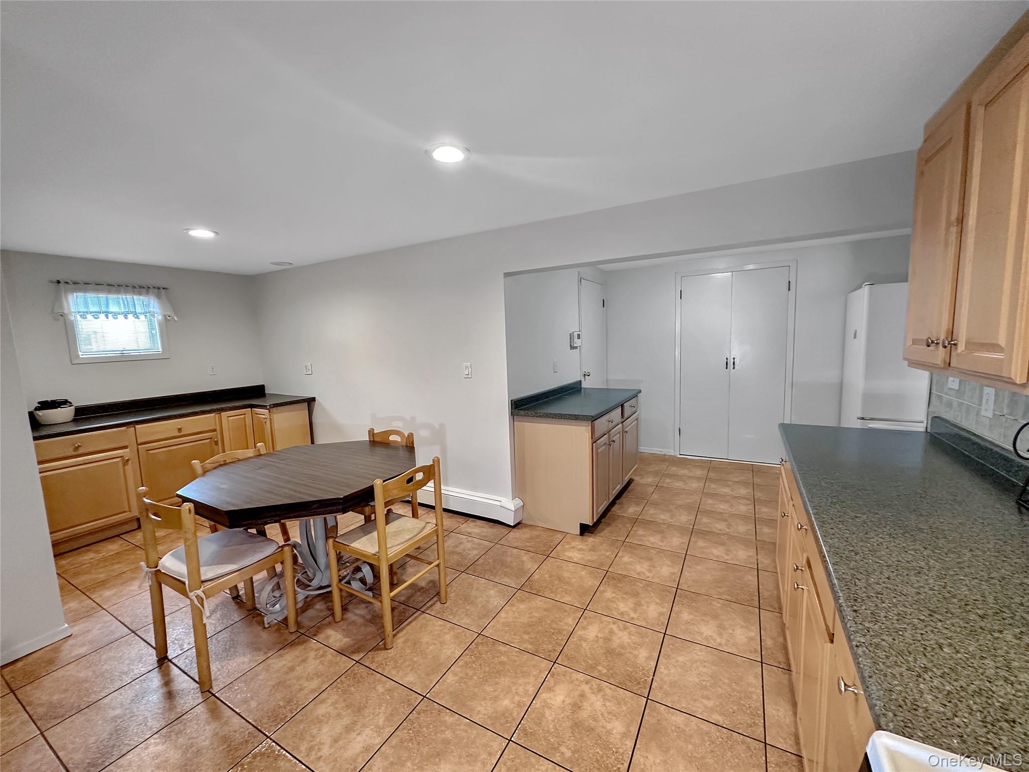 57 S Crescent Drive, Farmingdale, NY 11735