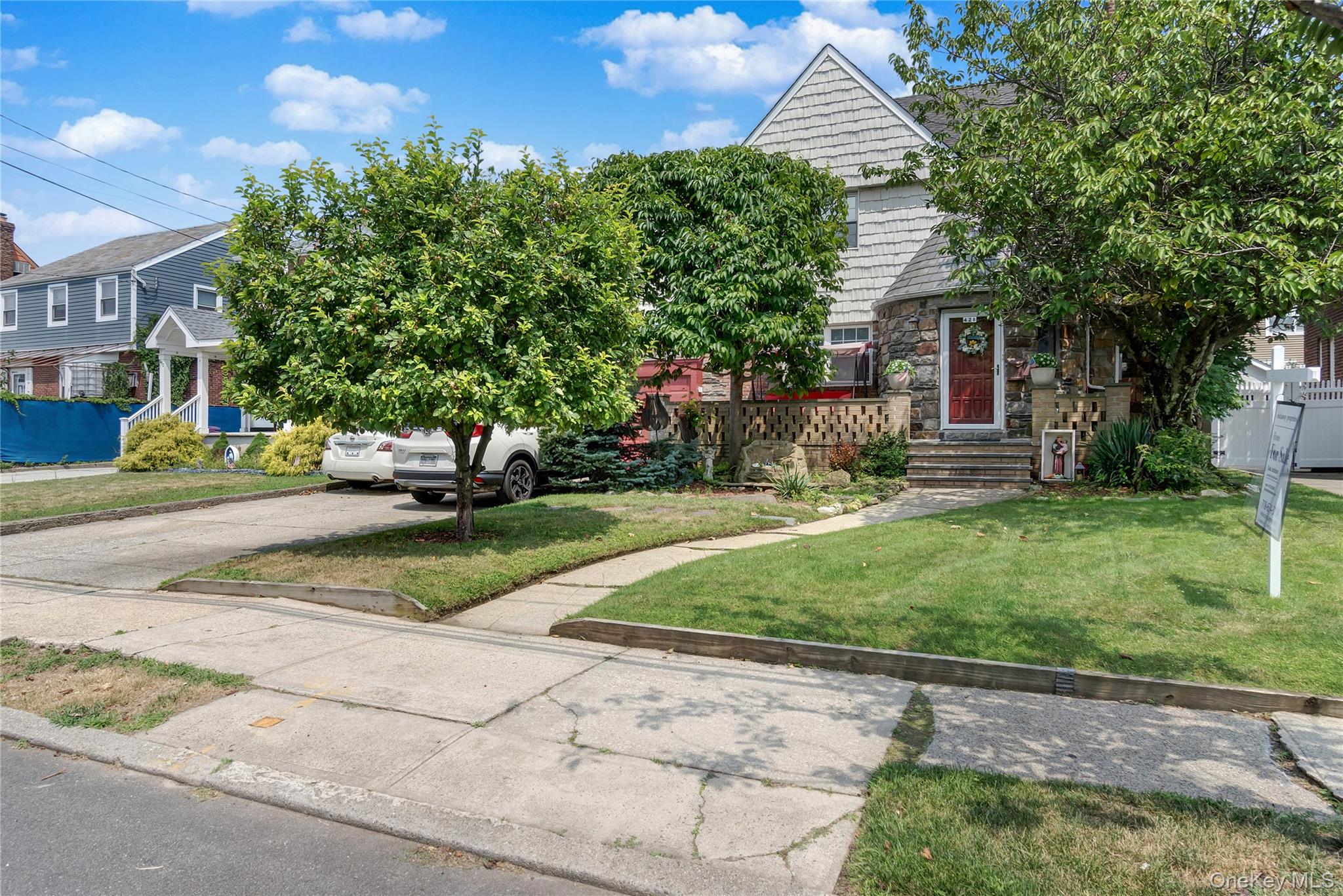 428 Beach 131st Street, Belle Harbor, NY 11694