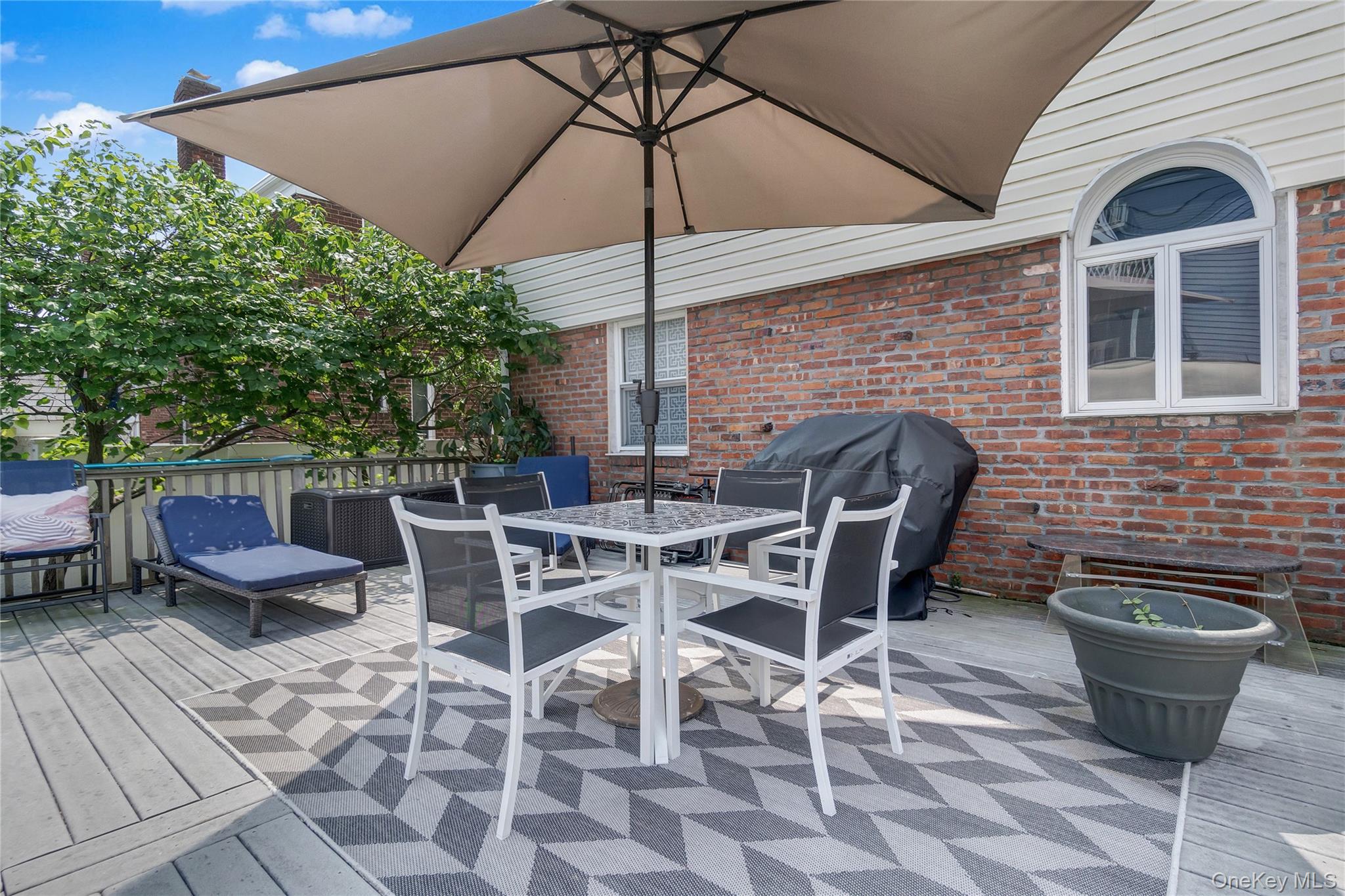 428 Beach 131st Street, Belle Harbor, NY 11694