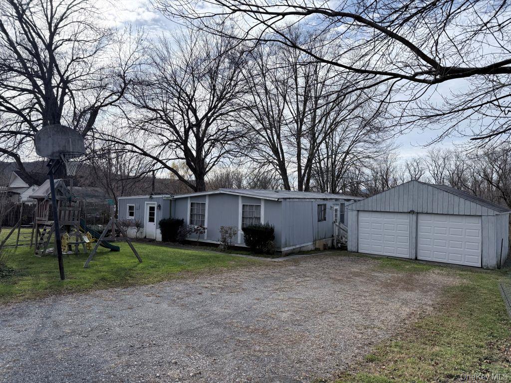 23 Clearview Road, Wingdale, NY 12594