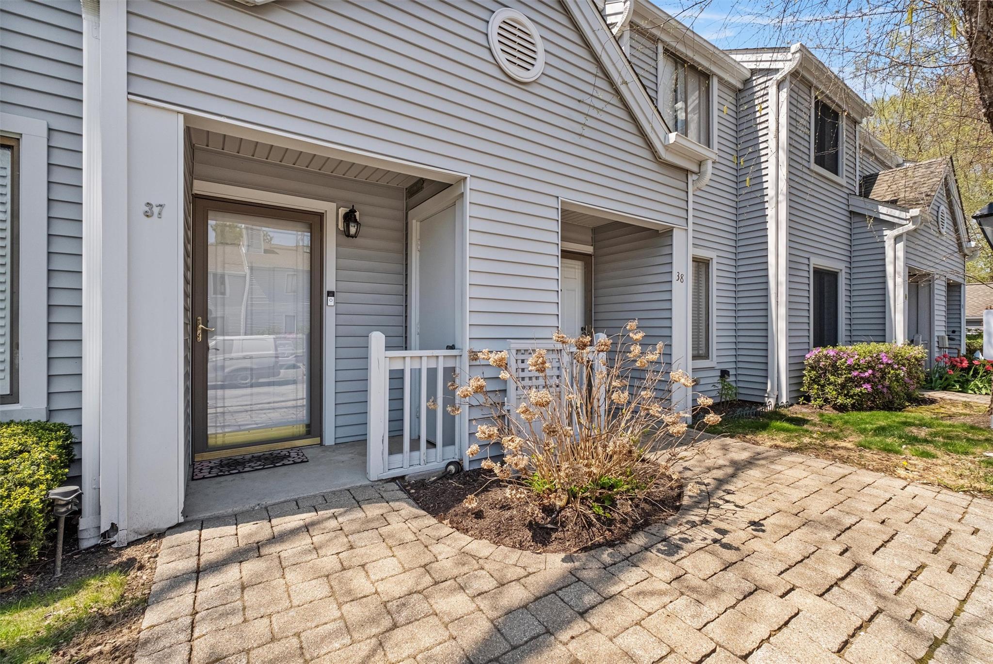 37 Offshore Drive, Mohegan Lake, NY 10547