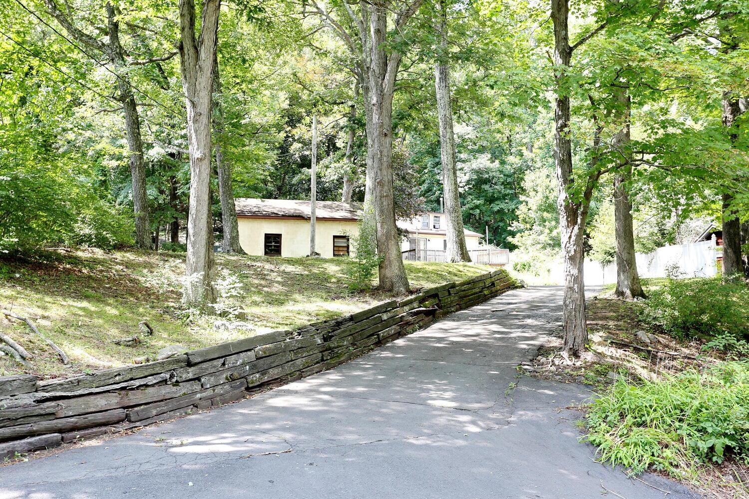 329 Call Hollow Road, Haverstraw, NY 10980