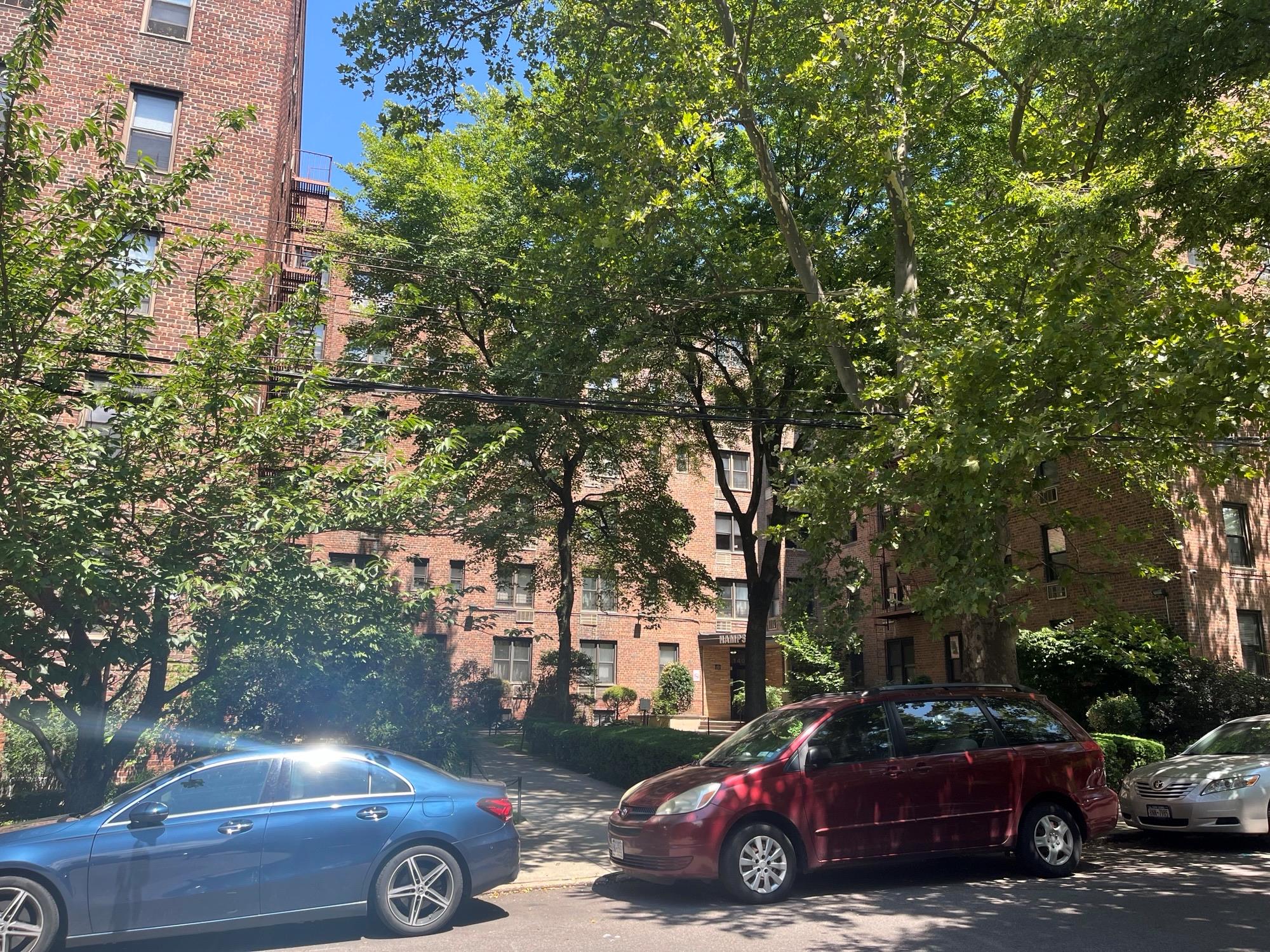 140-39 34 Avenue # 2T, Flushing, NY 11354