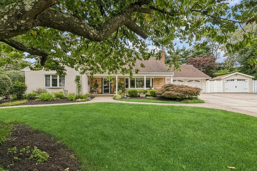 10 Ballad Place, Stony Brook, NY 11790