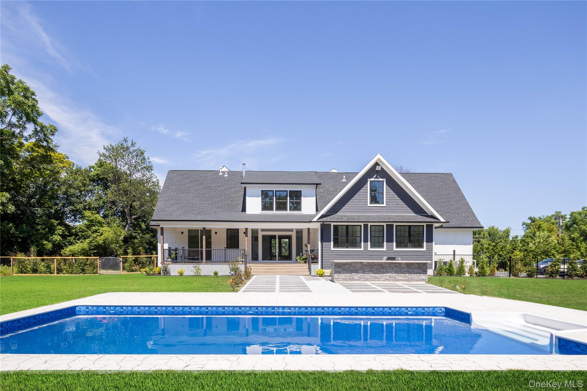 2060 Shipyard Lane, East Marion, NY 11939