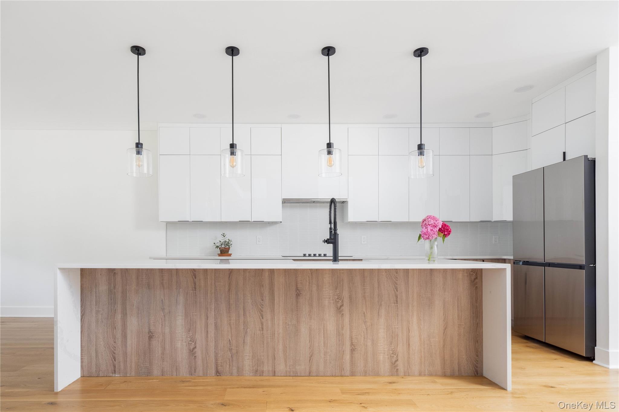 2060 Shipyard Lane, East Marion, NY 11939