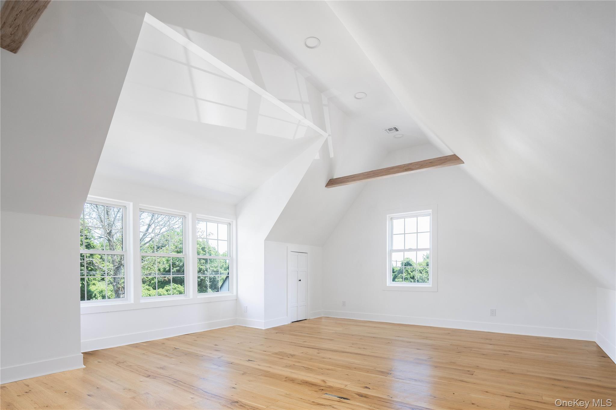 2060 Shipyard Lane, East Marion, NY 11939