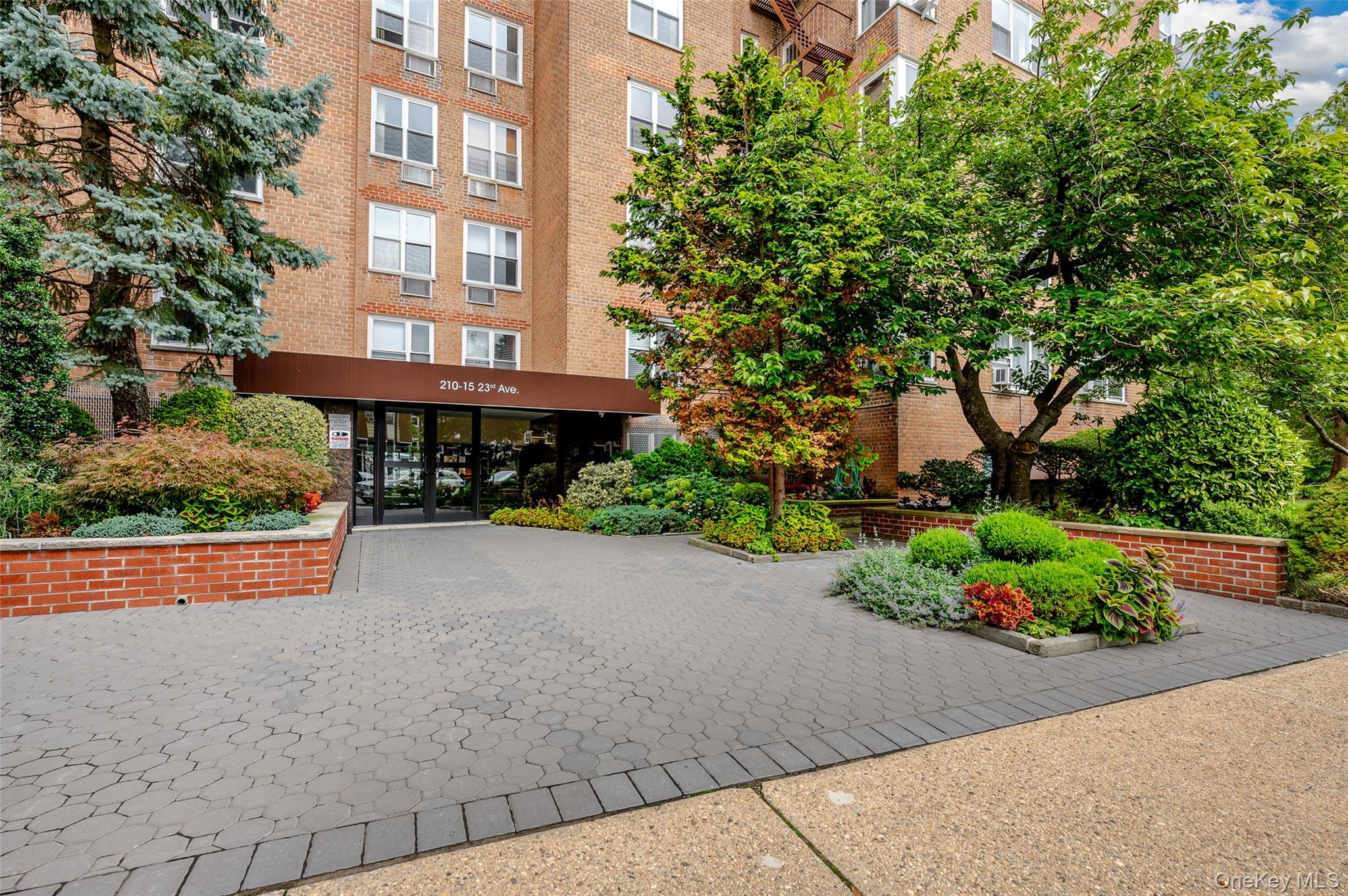 210-15 23rd Avenue # 4E, Bayside, NY 11360