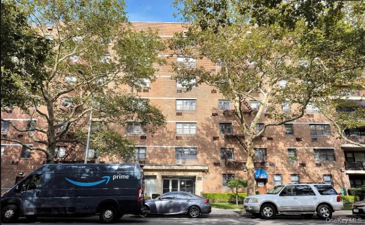 153-25 88th Street # 1J, Howard Beach, NY 11414