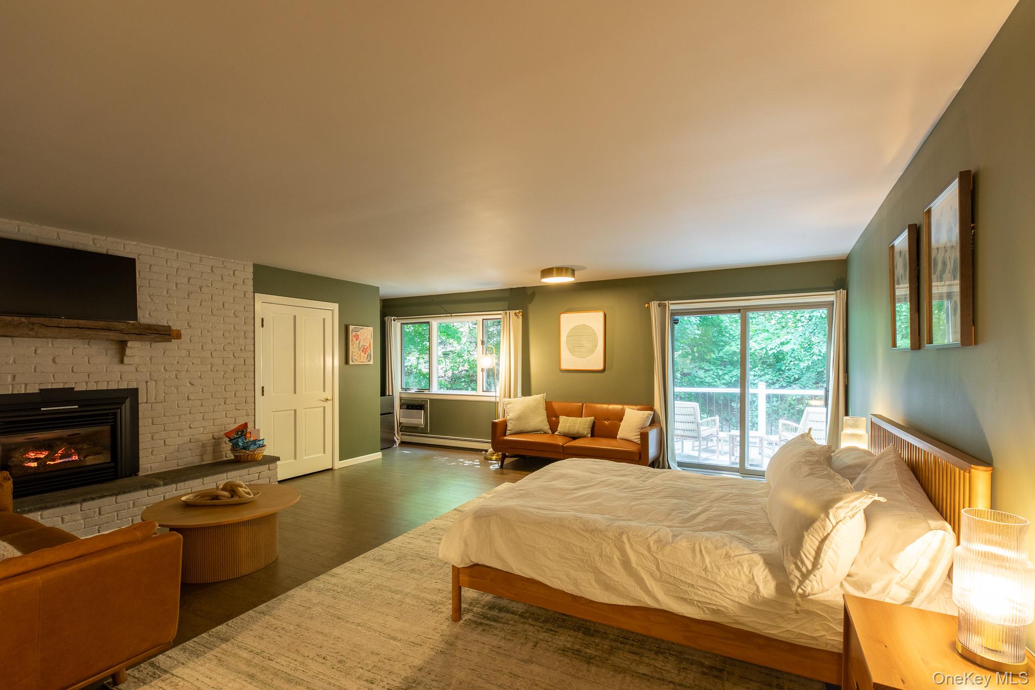 439 Lake drive, Rhinebeck, NY 12572