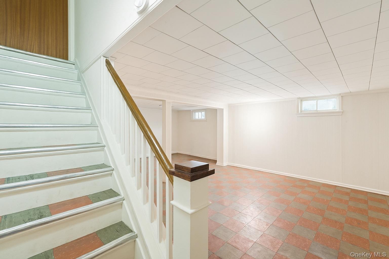 1547 Walt Whitman Road, Melville, NY 11747